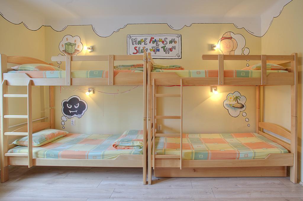 City Hostel Novi Sad Habitación foto